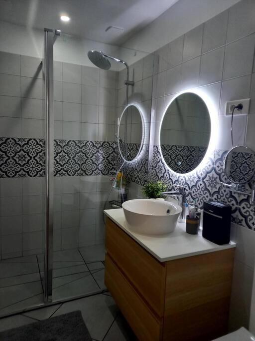 Superbe Appartement Moderne En Rez-De-Chaussee Ozoir-la-Ferriere Luaran gambar